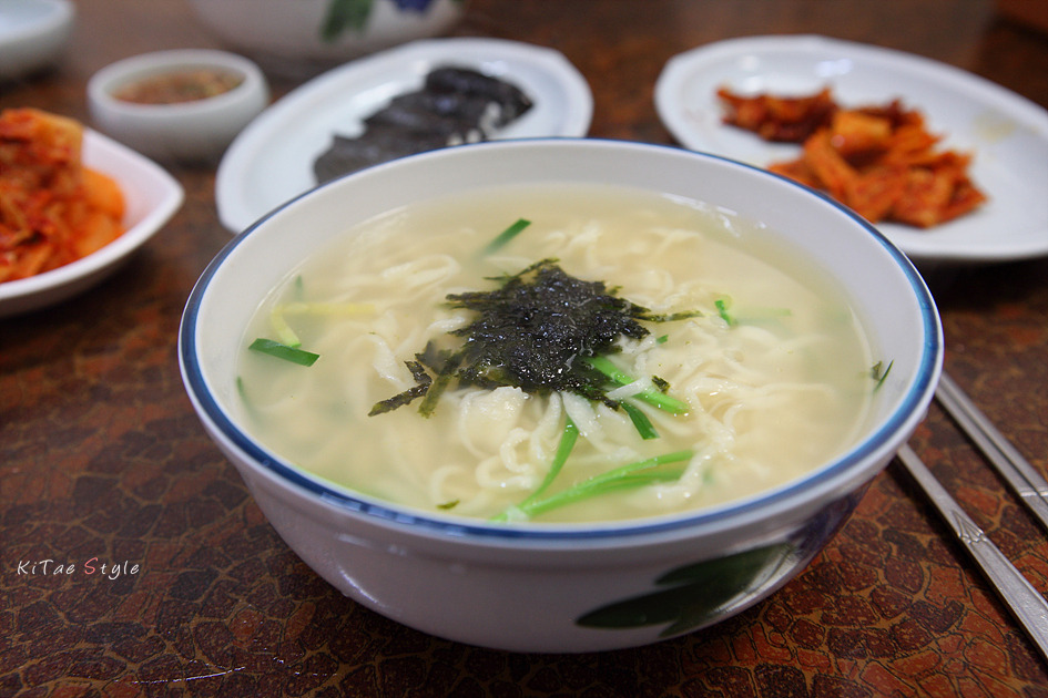 삼삼만두 이미지