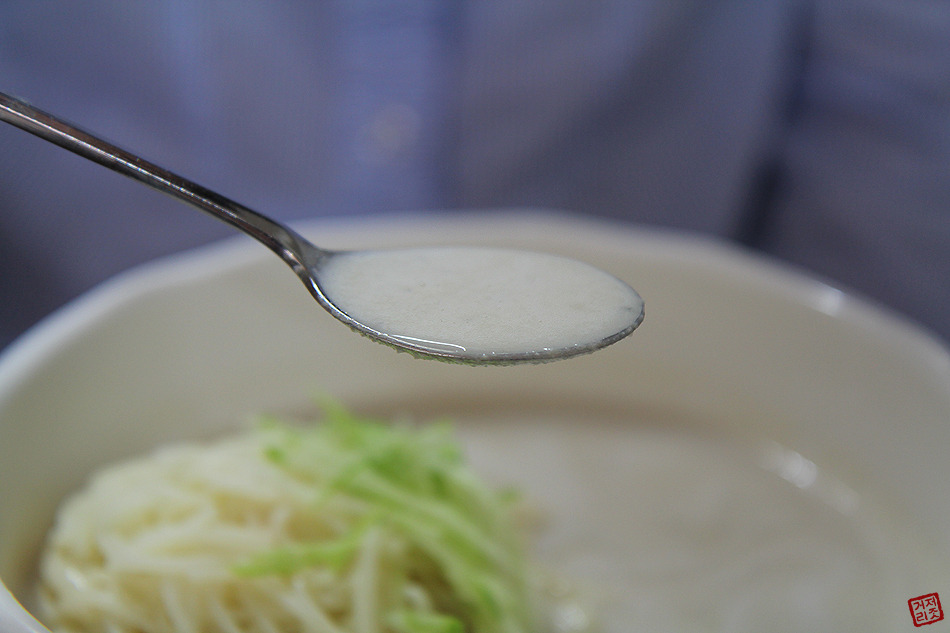 [대전맛집] 대전역맛집 : 아주 찐한 콩국물로 든든해요~"밀양국수" 대전맛집 대전동구맛집 대전역맛집