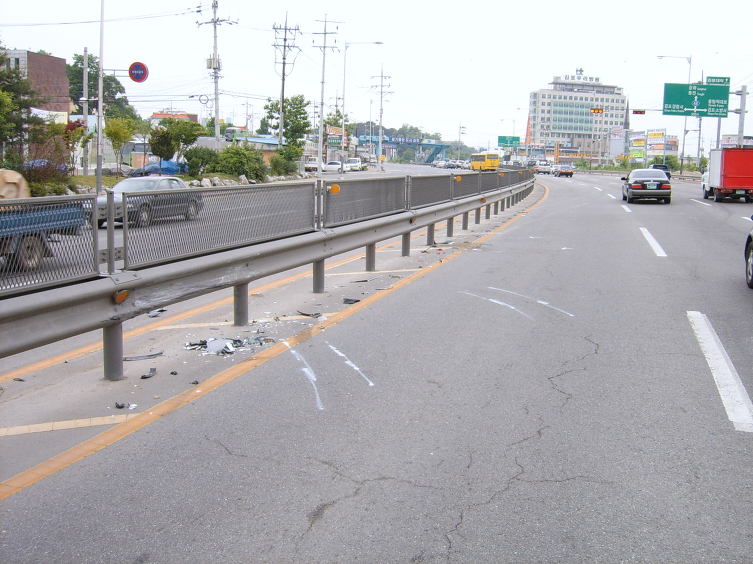 음주운전자(0.138)  사고현장 도망간 인사사고 뺑소니.사건을 물피뺑소니로