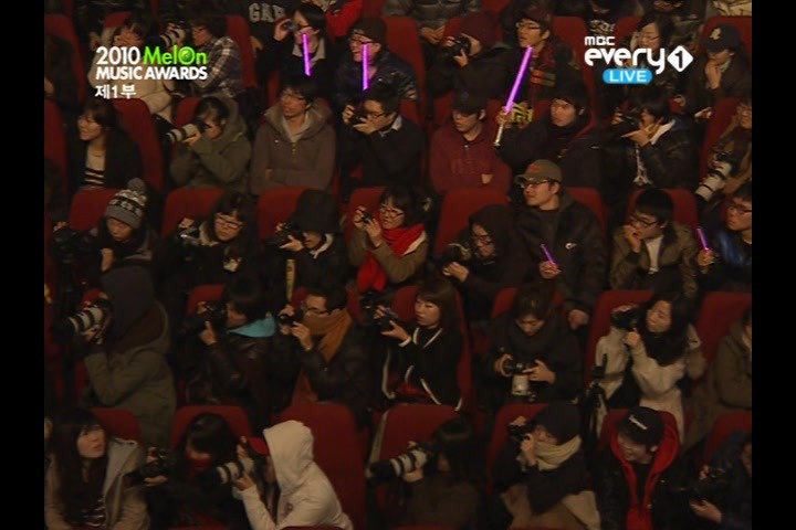 더블클릭을 하시면 이미지를 수정할 수 있습니다