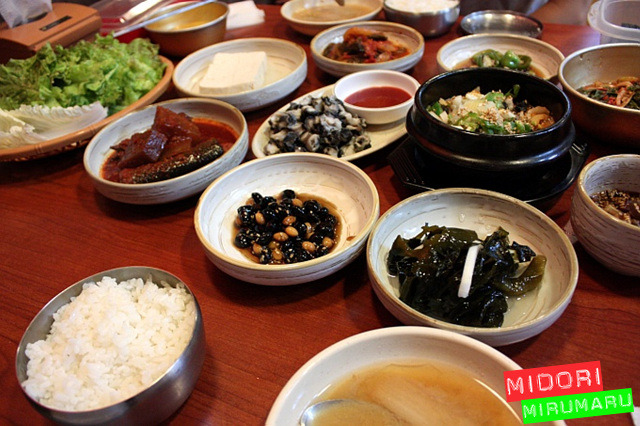 입맛없는 더운 여름~ 우렁쌈밥으로 맛있게~!