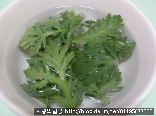 내마음의 발우공양! 새콤달콤 연근삼색꽃초절임