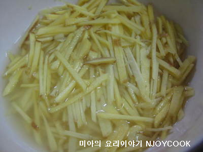 저렴하고 담백하게 맛있는 특별식 "술 취한 돼지고기 조림 "