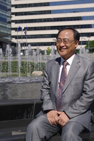 신간소개- 방우달 시인 새 시집 '마음 풀고 가라 다친다'