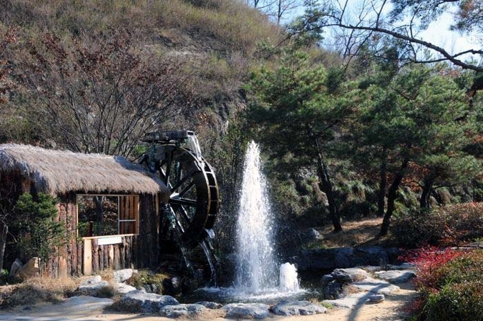 물레방아 연사이미지/ 안지영-물레방아도는데.swf