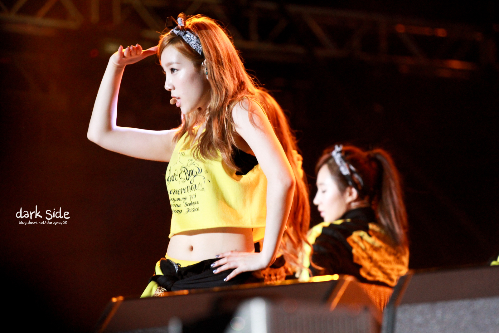 [PIC][29-03-2013]SNSD khởi hành đi Thái Lan để biểu diễn tại "Super Joint Concert" vào chiều nay - Page 11 262AFA4251581AC52342CA