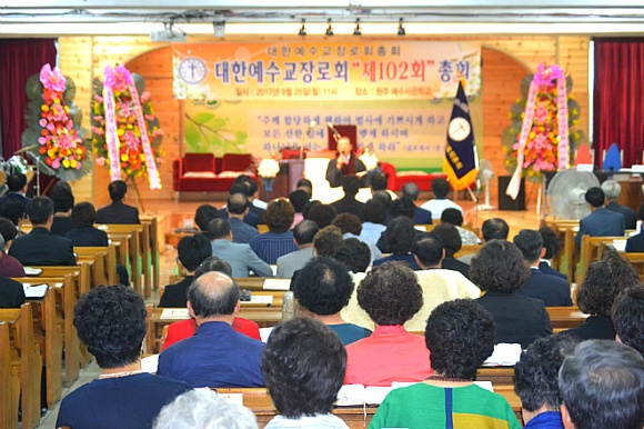 더블클릭을 하시면 이미지를 수정할 수 있습니다