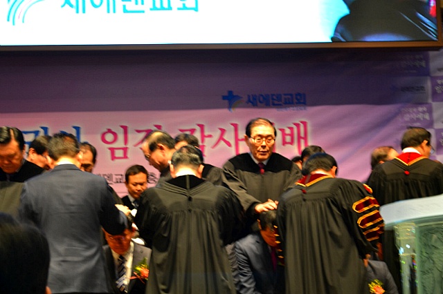 더블클릭을 하시면 이미지를 수정할 수 있습니다