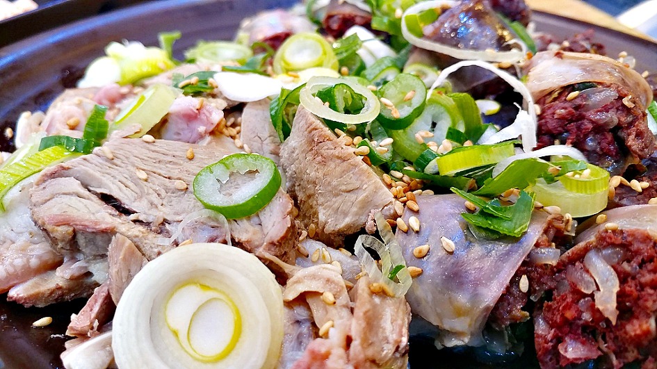 강릉맛집/50년 전통의 두꺼비국밥집 이제는 강릉 교동에서