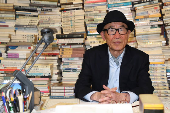 한국문단의 성추행 