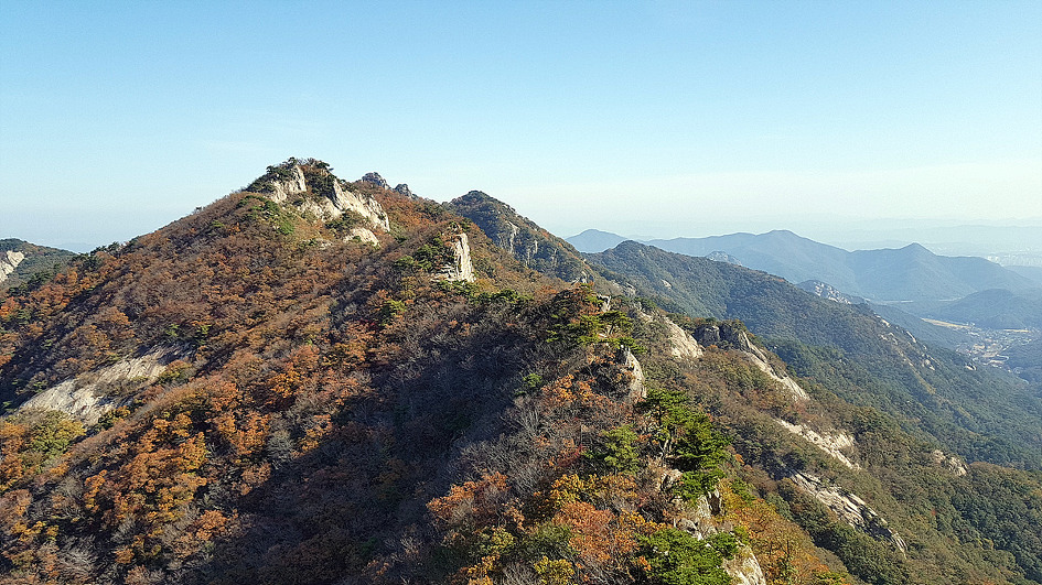 계룡산의 가을 정취에 빠져들다.