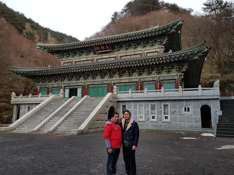 한라산 관음사로 필리핀(Philippines)에서온 Ricky Alilic와 사찰(Temple)순례